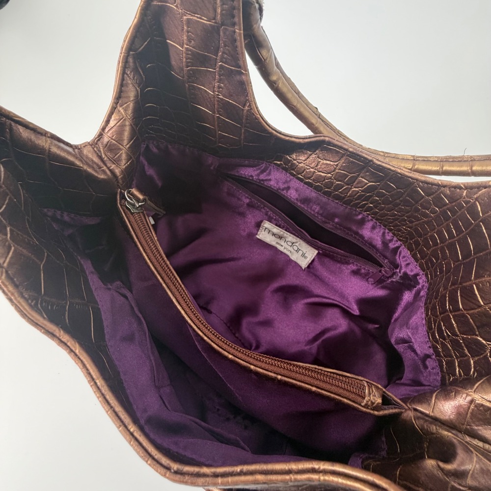 Y2K Mondani New York Bronze Metallic Croc Embossed Hobo Bag Purple Lining - Picture 5 of 8